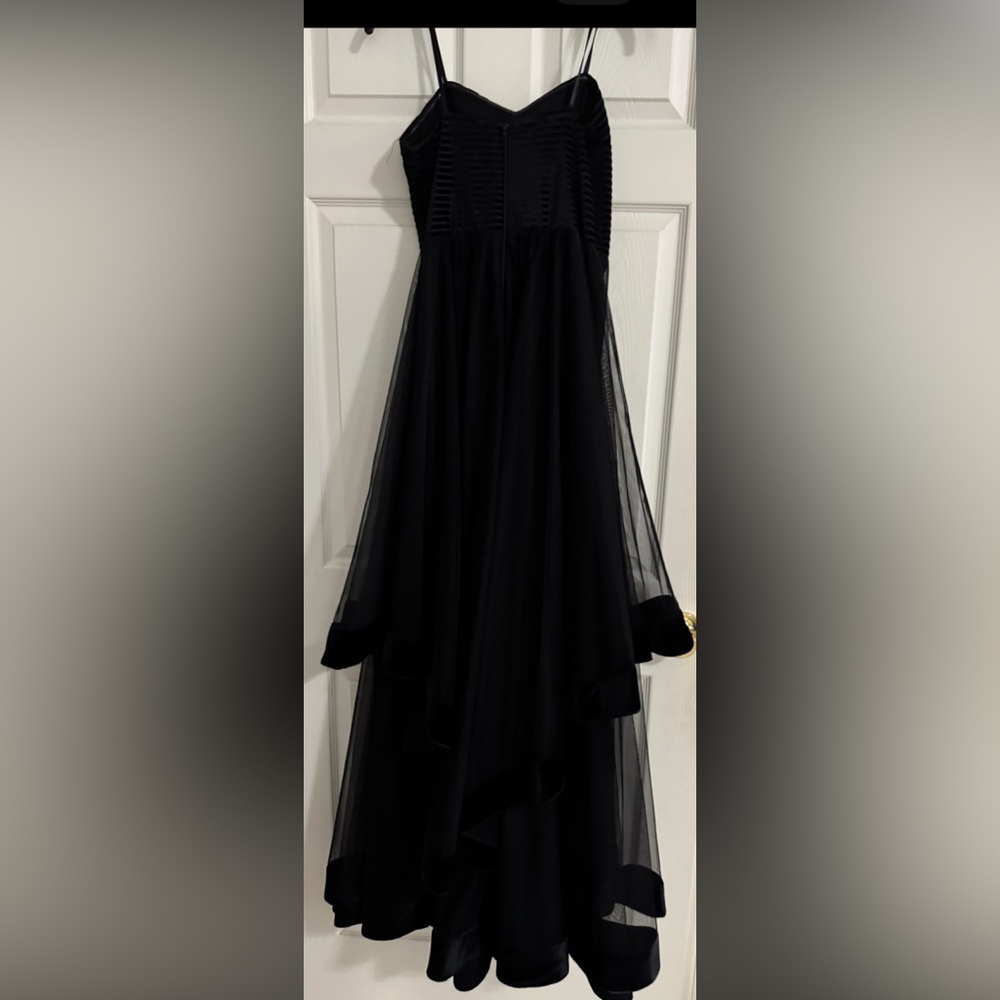 Macy's size 7 Blondie Nites Juniors' Velvet-Piped
Mesh Gown / black